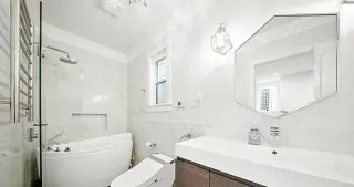 Available for immediate moving !!!