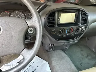 Toyota Tundra 2005 - Camioneta Confiable