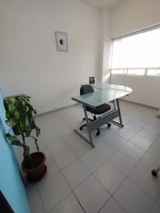 Oficina Privada Amueblada | Todo Listo en Viveros de la Loma