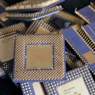 Pentium Pro ceramic CPU scrap