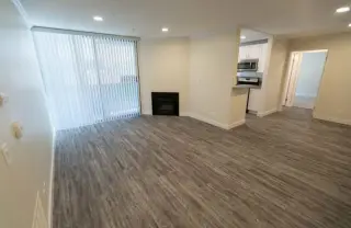 2 Bed Apt in Garden Grove