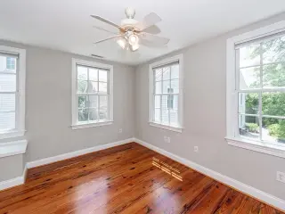 Available for rent !!!