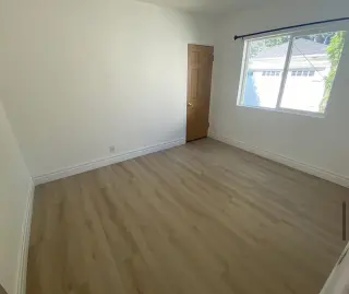UNIQUE SINGLE FAM 2B/1.5B FOR RENT