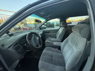 2000 TOYOTA SIENNA