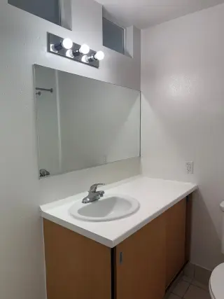 The Flat DTLA - STUDIO - $1350