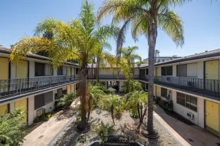 ** BONITO APARTAMENTO DE 1 RECAMARA EN AREA DE WESTLAKE/ 3RD ST**
