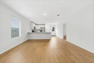 🏡 Beautiful 3-Bedroom Home for Rent!