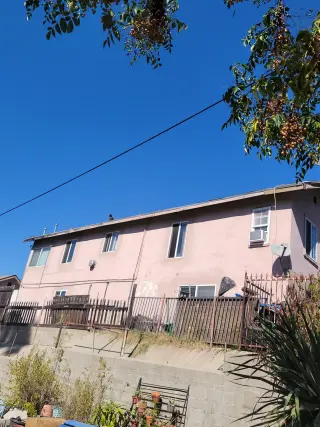 4 Units for sale  Los Angeles  $985000