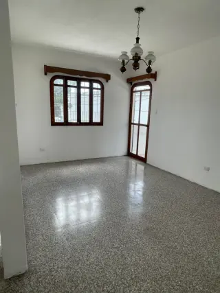 Casa en Venta en Calzada San Juan, Zona 7
