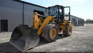 For Sale – Caterpillar 930 (1106)
