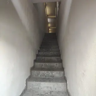 En Renta: Amplio Apartamento ó Bod4ega en 2do Piso