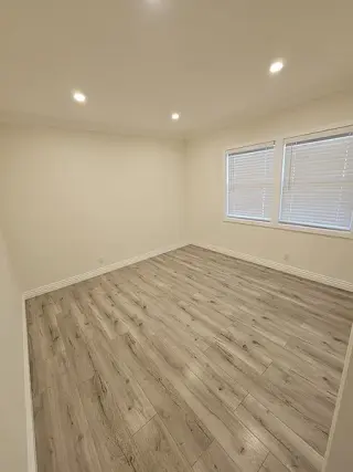 🏡 CHARMING 3-BEDROOM HOME WITH MOUNTAIN VIEWS — SUNLAND
