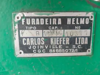 Taladro de banco Helmo ½ HP Broquero 16mmØ