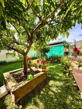 Casa rodeada de naturaleza y clima fresco en Casa de Campo Los Gravileos
