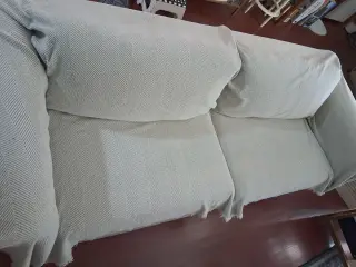 SOFA Y SILLA GRATIS