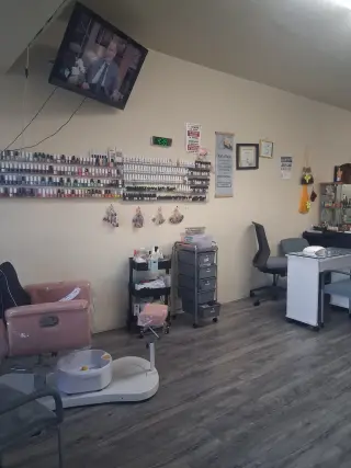 Se vende salon de belleza