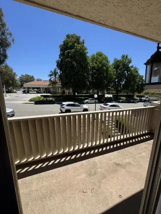 1 bed 1 bath Condo Rent
