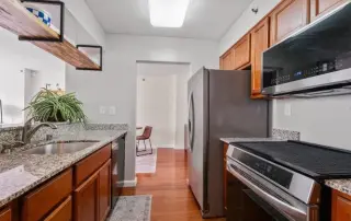 1 bedroom 1 bathroom updated suite