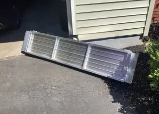 Aluminum ramp for Seniors