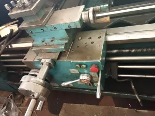 Torno pesado Rummano y Prensa Hidr.