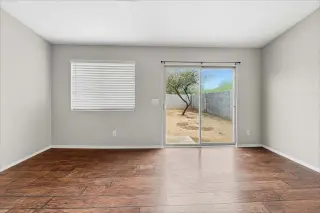 MOVE IN READY