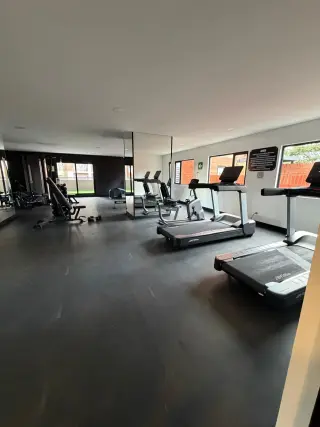 Apartamento moderno en renta en zona 10