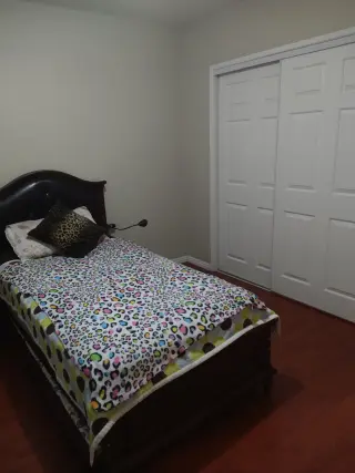 Cuarto en Fullerton