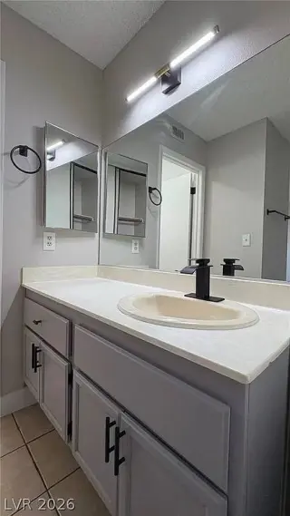 3 dormitorios y 2.5 baños