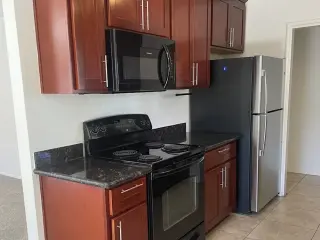 Single Family house looking for immediate move in