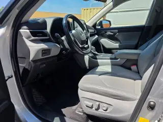 2022 Highlander XLE SUV