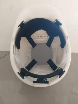 Cascos de Seguridad Industrial, varios colores. Con norma Internacional.