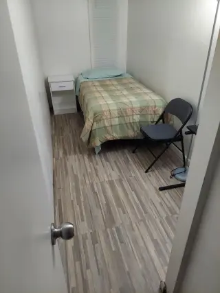 RENTO CUARTO AMOBLADO EN Kendall-Miami