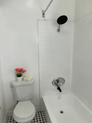 ¡Estudio Económico en Pico Union – Disponible Ahora!