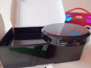 Paquete TV 8K, Bocinas, Masajeador y VR