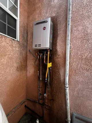 Santos Handyman