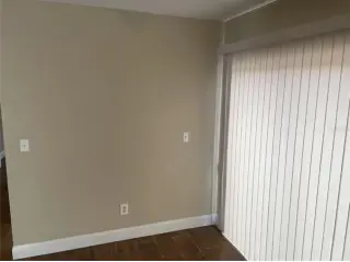 Dúplex de 2 dormitorios y 2 baños.