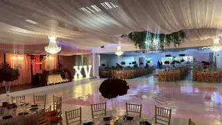 Salon para fiestas / Event Venue