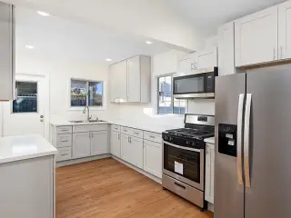 LAWNDALE, CA Apartamento bellamente remodelado de 1 dormitorio y 1 baño