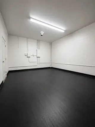 OFICINAS  ESPACIOS DE ALMACENAMIENTO EN RENTA VAN NUYS OFFICE STORAGE SPACE RENT
