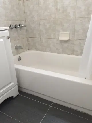 Modern Luxury Living– Renovated Apartments with Stainless Steel Appliances