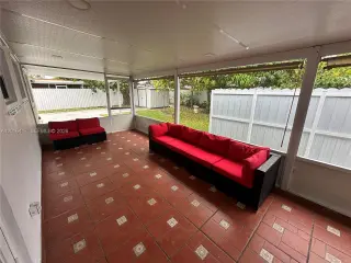 Se Renta Excepcional casa!!!