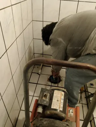 Servicios de Plomería Profesional para Tu Hogar