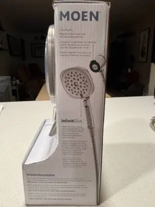 Detachable shower head