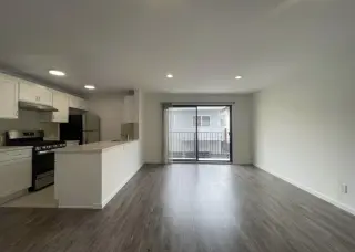 APARTAMENTO CON PARKING EN LOS ANGELES CA