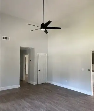 Beautiful Living Space Available