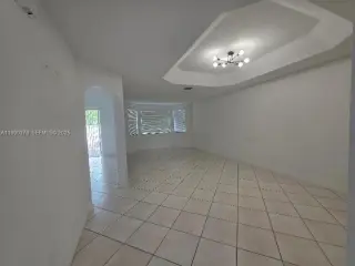 ** Property for Sale in Doral**
