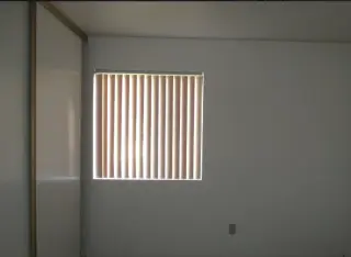 Depto espacioso y moderno en El Monte CA con calefaccion y garaje gratis