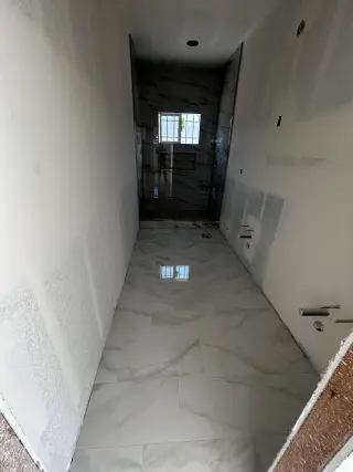 Tile Setter