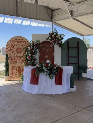 Servicios Profesionales de Decoración de Fiestas