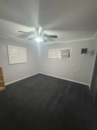 1BEDROOM AND 1BATHROOM AVAILABLE